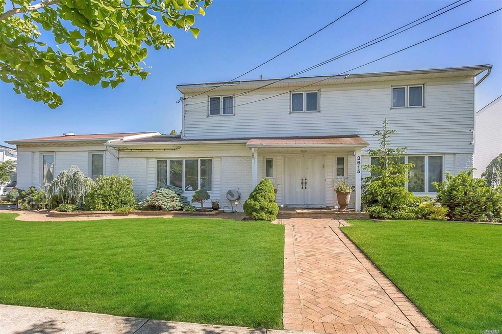 3615 Bertha Dr, Baldwin, NY 11510 - photo 1