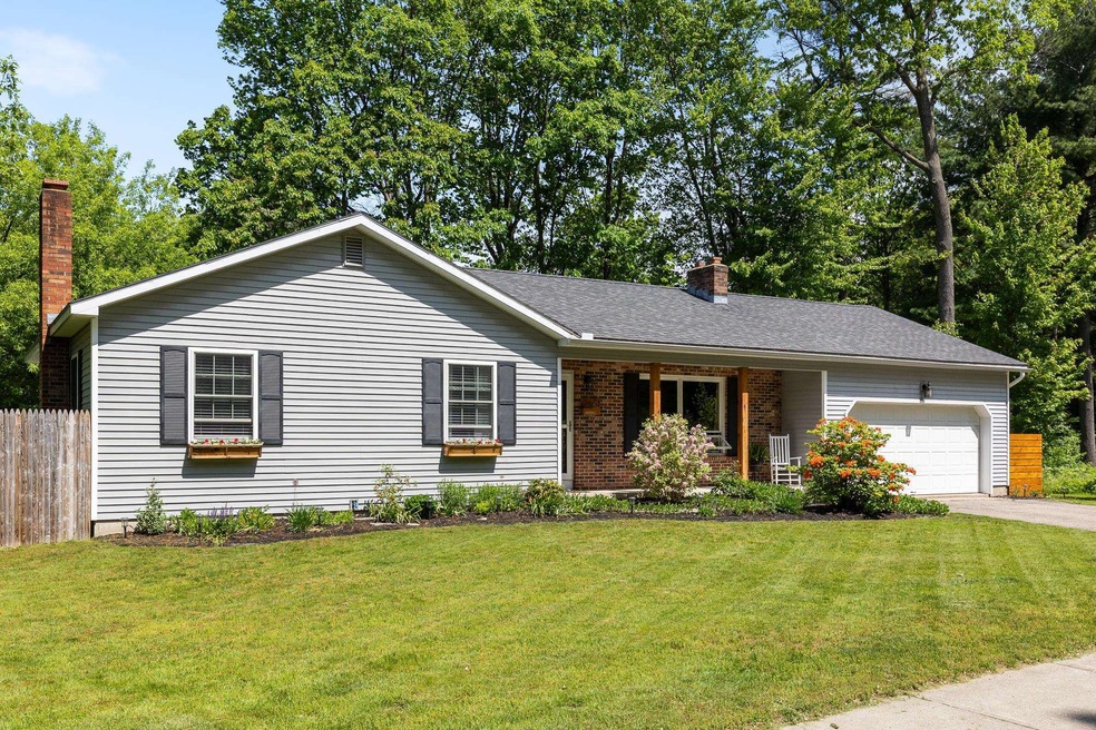 51 Jason Dr, Colchester, VT 05446 - photo 1