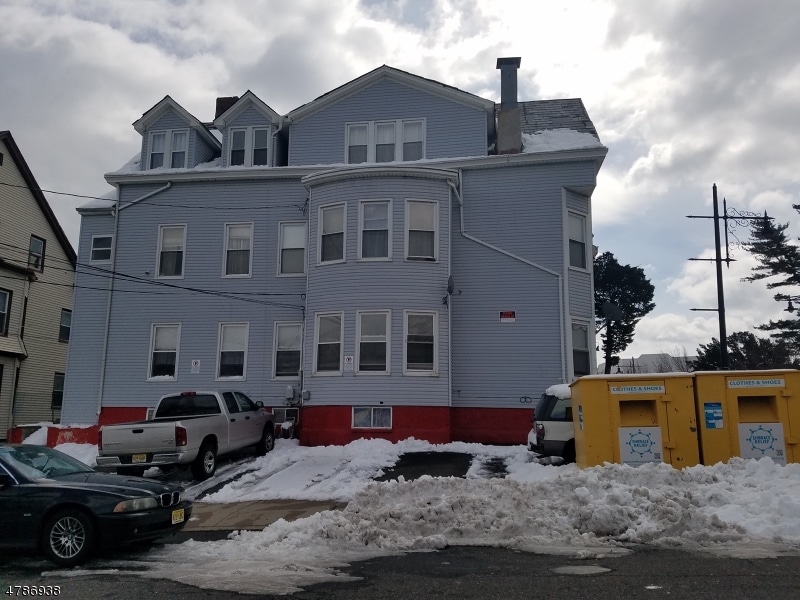 1049-1051 Main St, Paterson, NJ 07503 - photo 1