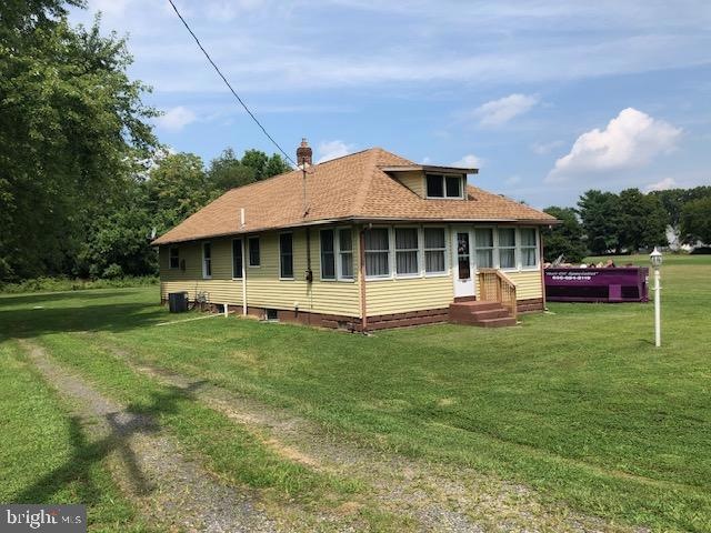 547 Chestnut St, Williamstown, NJ 08094 - photo 1