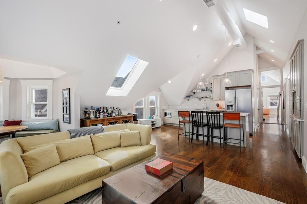 162 Highland Ave unit 3, Somerville, MA 02143 - photo 1