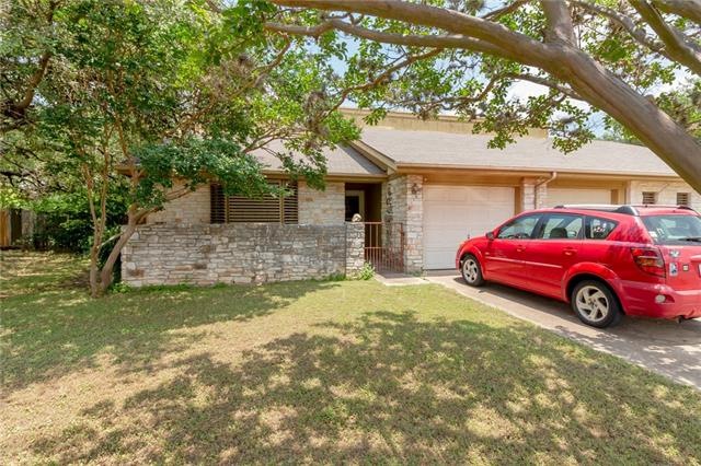 2 bed/1 bath/1 garage