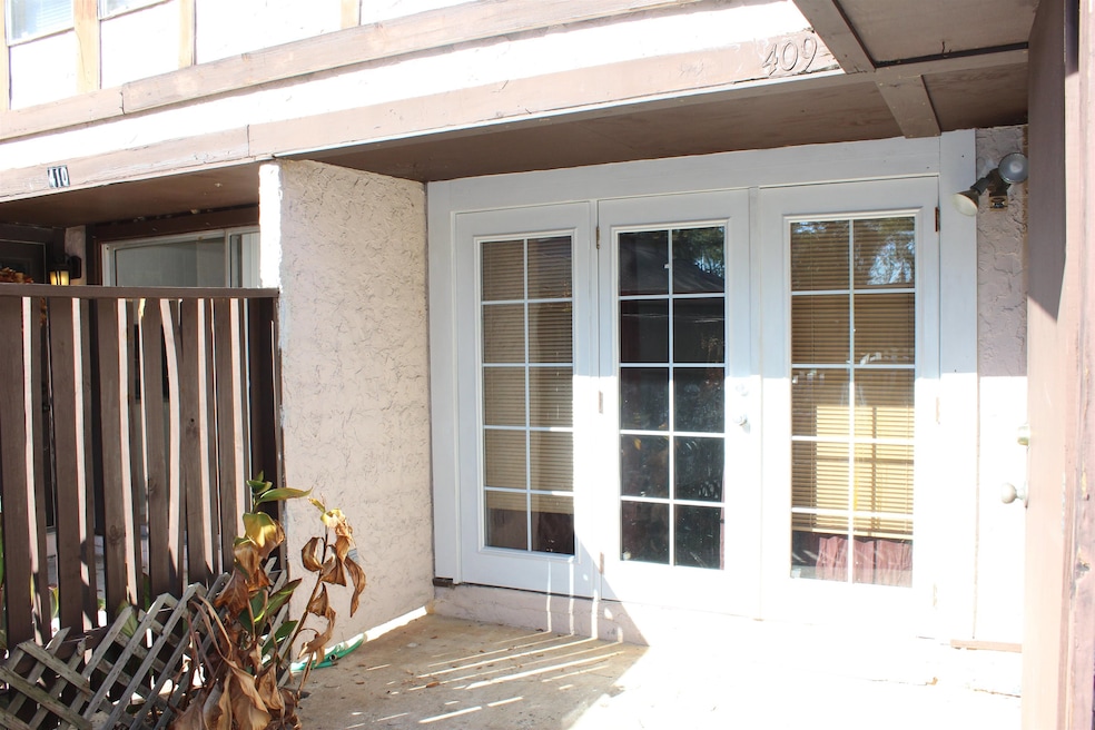 For Rent $1,250/month