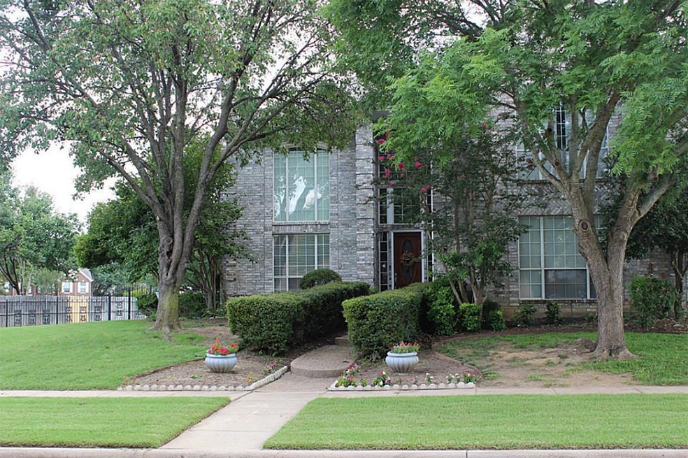 1301 Normandy Ct, Southlake, TX 76092 - photo 1