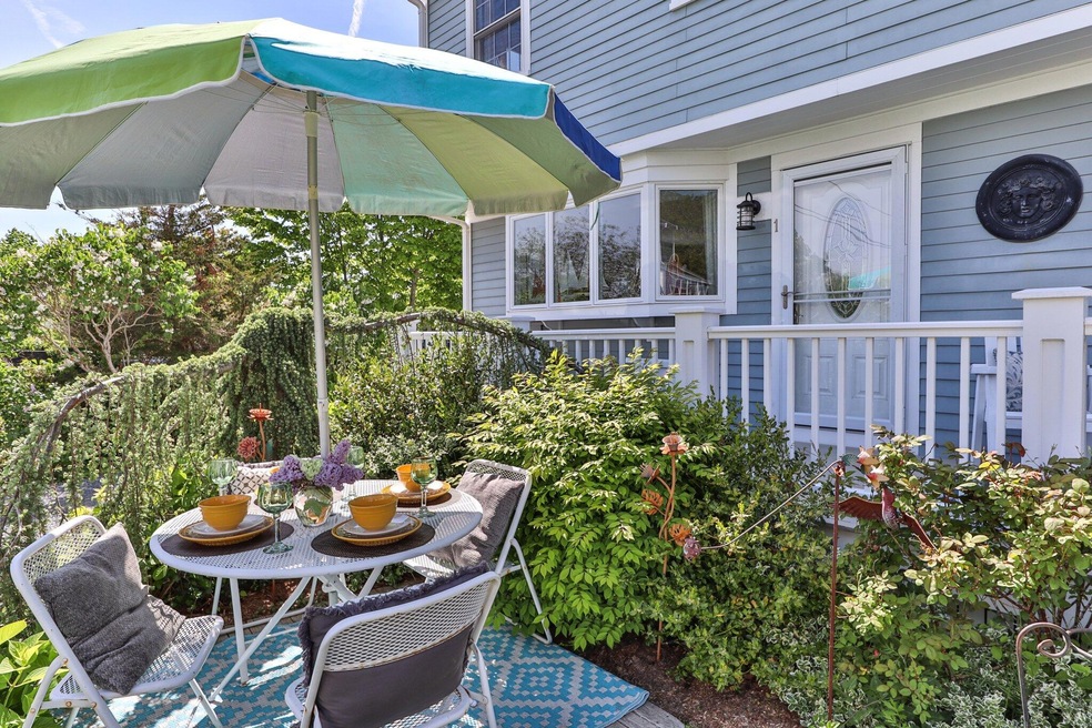 16 Harry Kemp Way unit 1, Provincetown, MA 02657 - photo 1