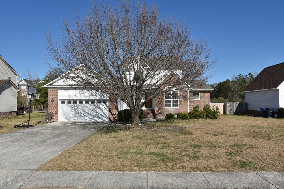 303 Richmond Dr, Jacksonville, NC 28540 - photo 1