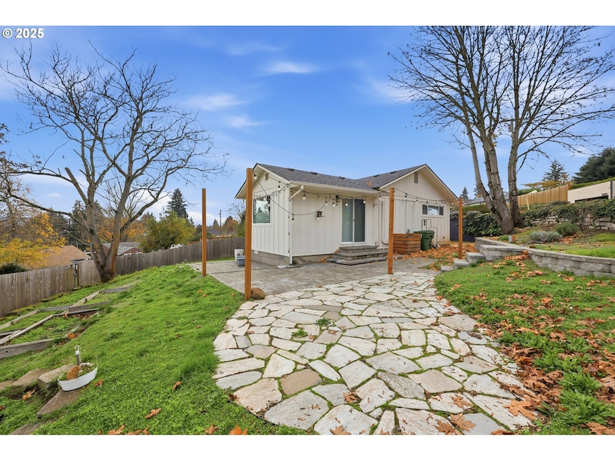 2917 E 14th Ct, Vancouver, WA 98661 - photo 1