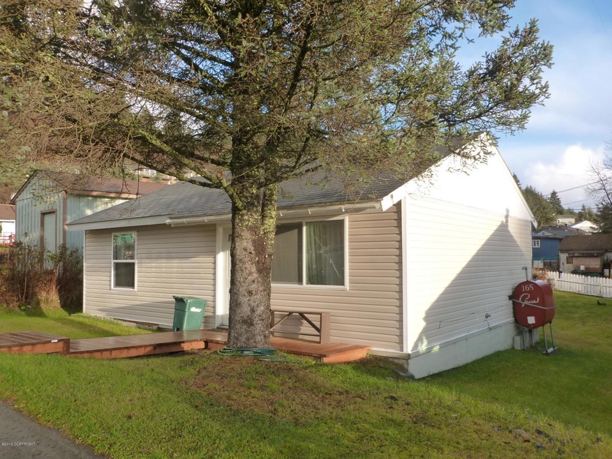 404 Fir Ave
