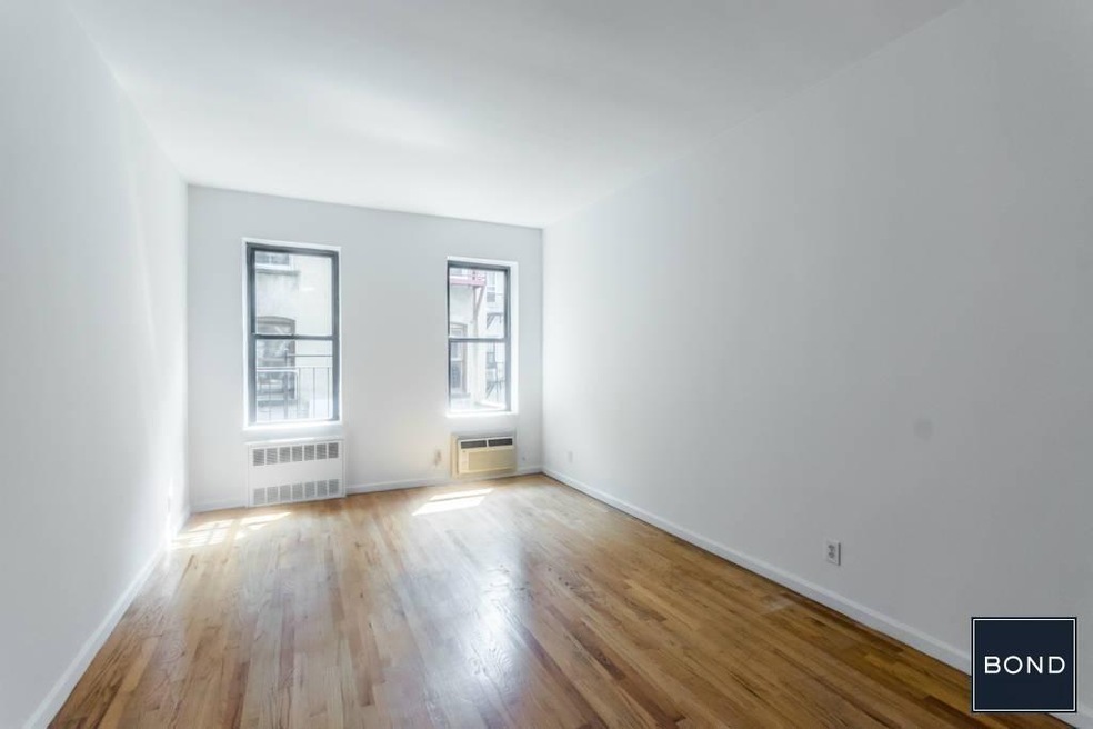 350 E 76th St unit 2A, New York, NY 10021 - photo 1