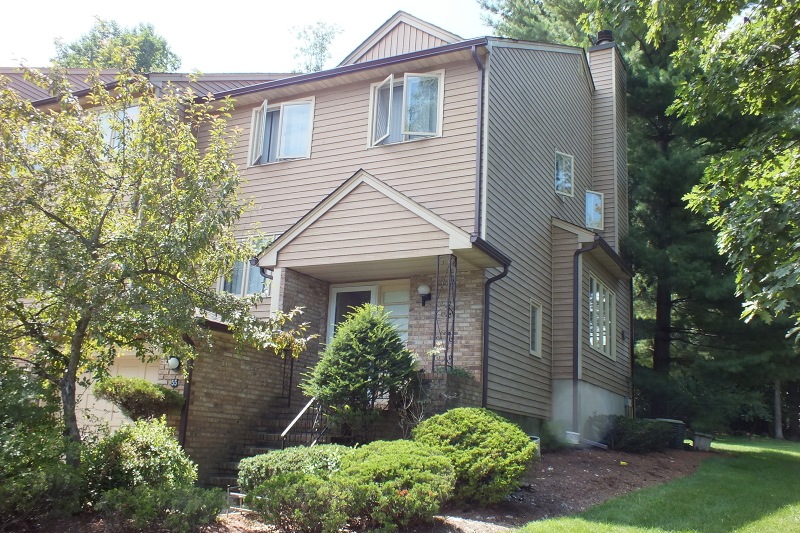 55 Stockton Ct, Morris Plains, NJ 07950 - photo 1