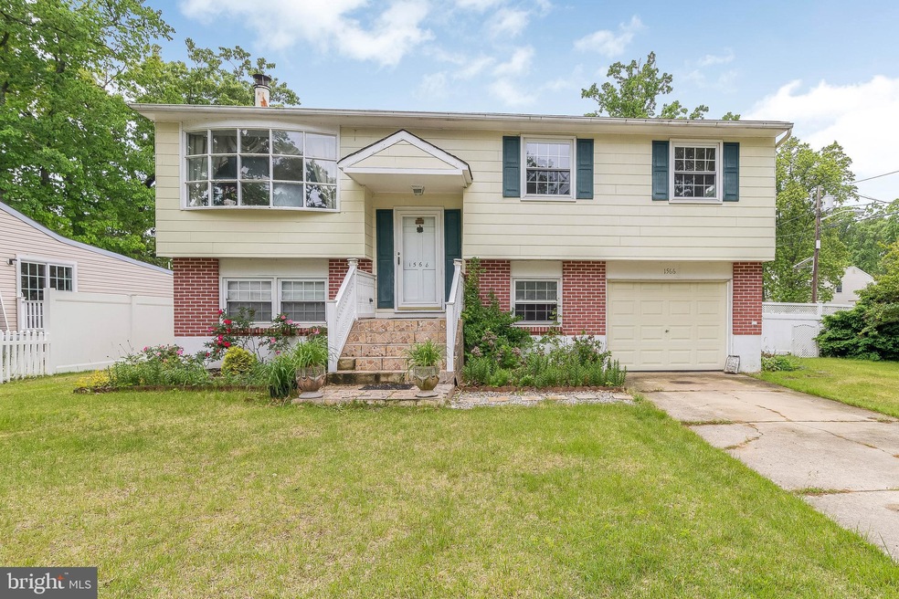 1566 Lafayette St, West Deptford, NJ 08086 - photo 1