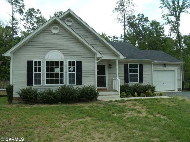 Exterior Front - Front