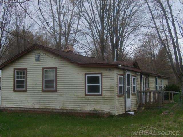 1777 Maple Rd, Kimball, MI 48074 - photo 1