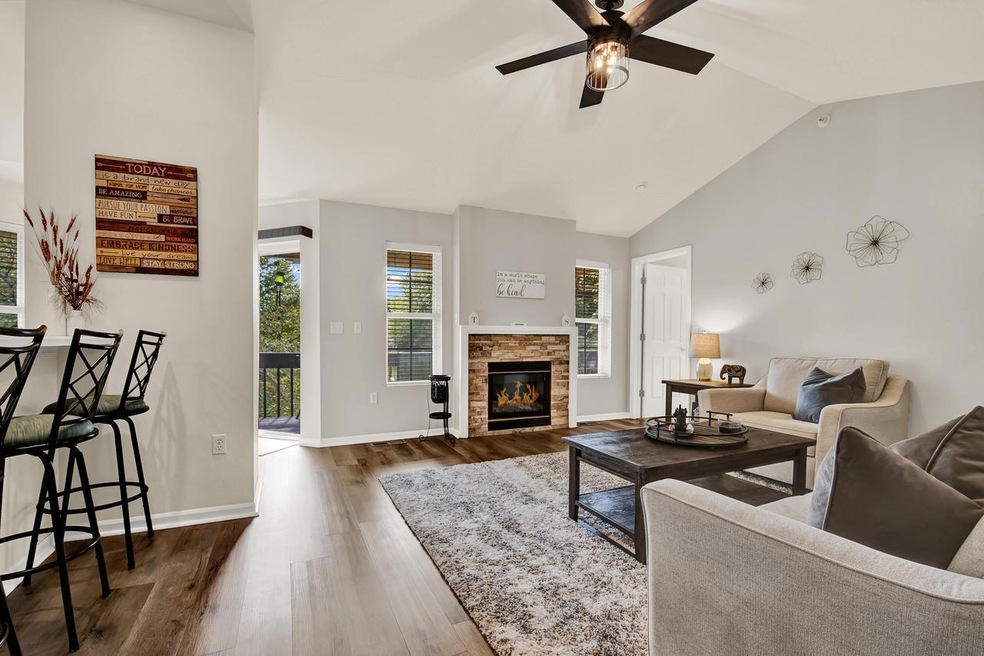 9056 W Elm Ct Unit W-14