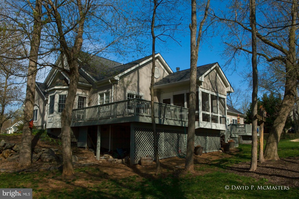 57 S Tamarac Dr, Shepherdstown, WV 25443 - photo 1