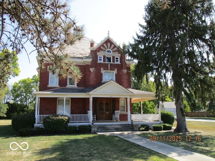 932 N Washington St, Marion, IN 46952 - photo 1