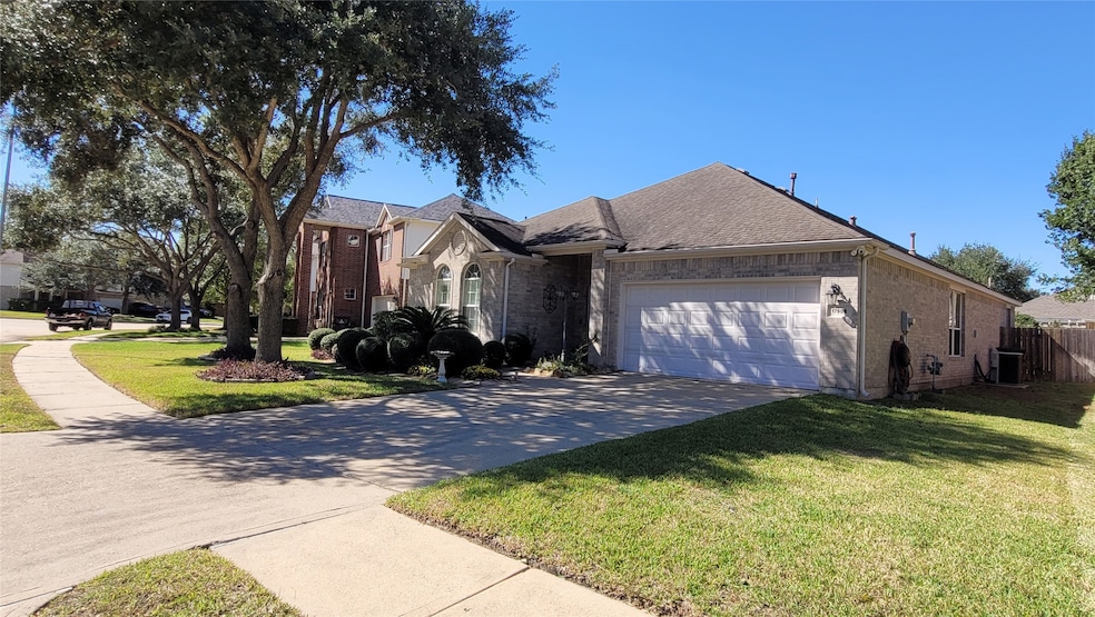 For Rent $2,200/month