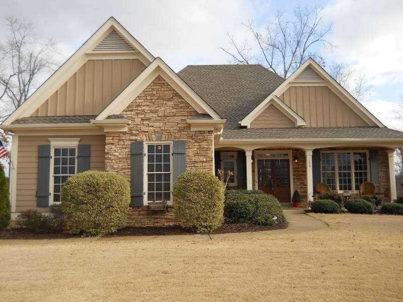 Exterior Front. Front view of home