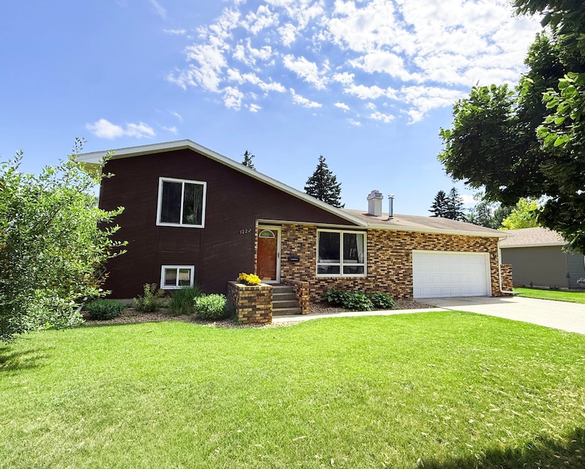 Pending $284,400