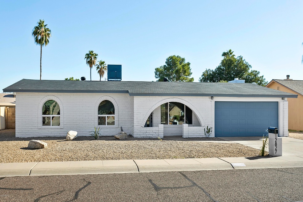 12827N30th002