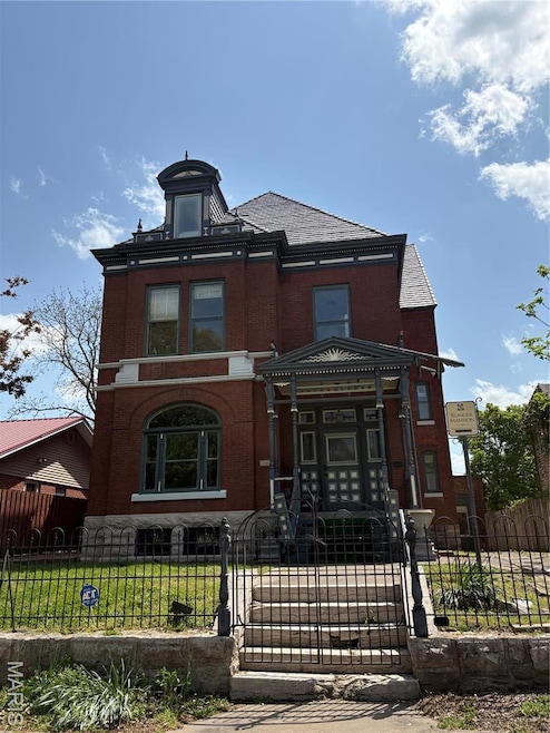 Sold • Co-Listing Agent