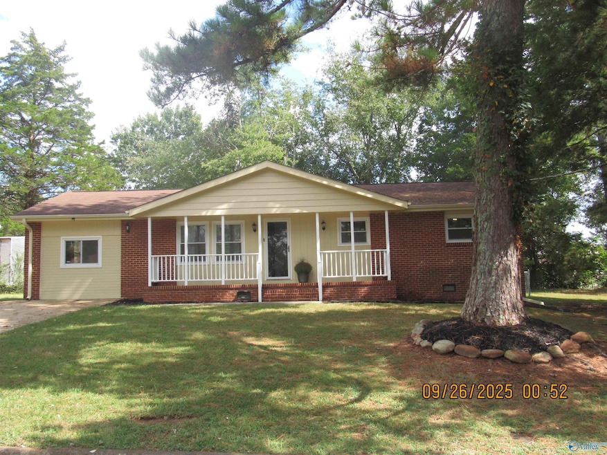 6202 Valley Park Dr NW, Huntsville, AL 35810 - photo 1