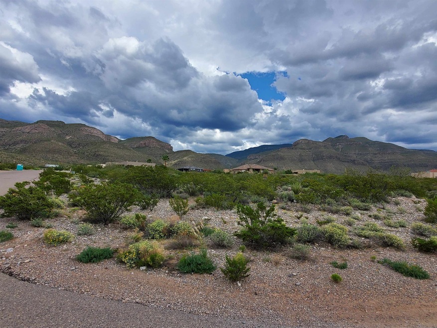 30 Pueblo Del Sol, Alamogordo, NM 88310 - photo 1