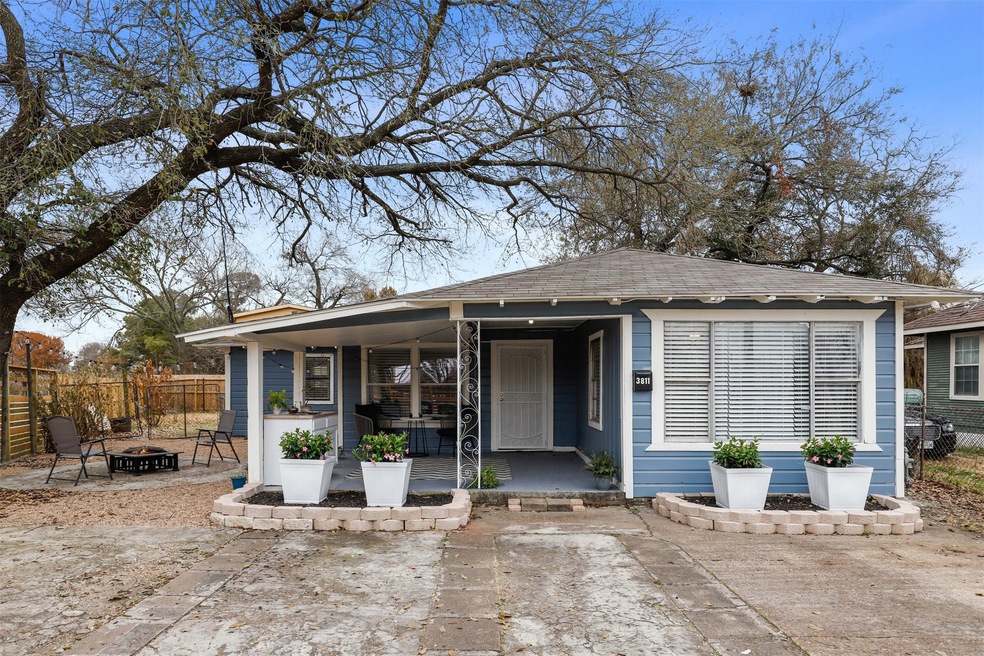 3811 Baden St, Houston, TX 77009 - photo 1