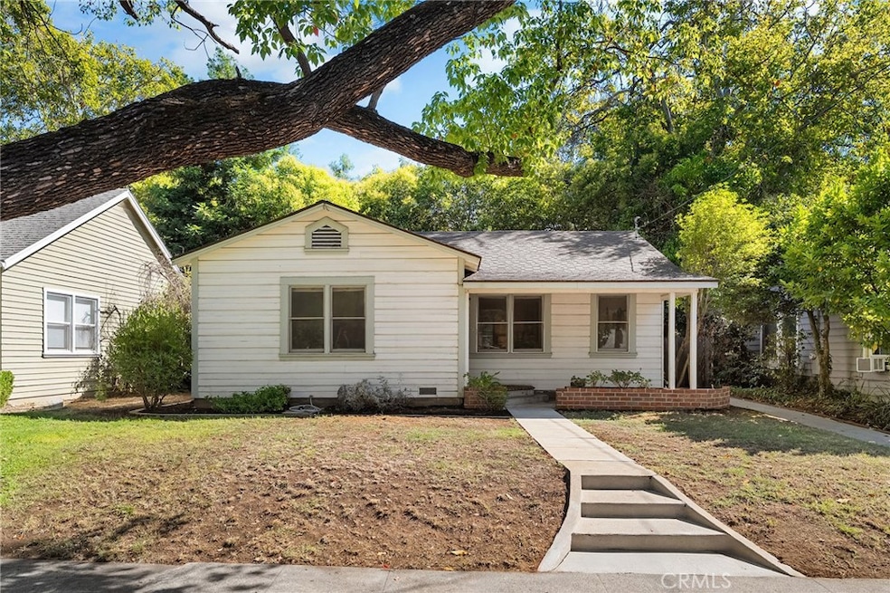 325 W 1st Ave, Chico, CA 95926 - photo 1