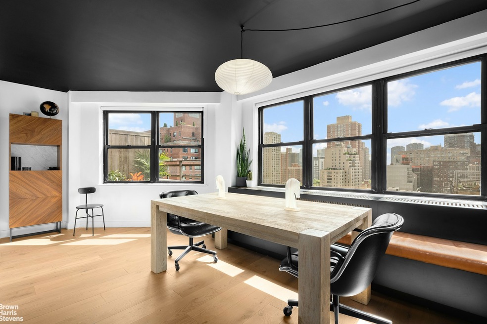 330 3rd Ave unit 16D, New York, NY 10010 - photo 1