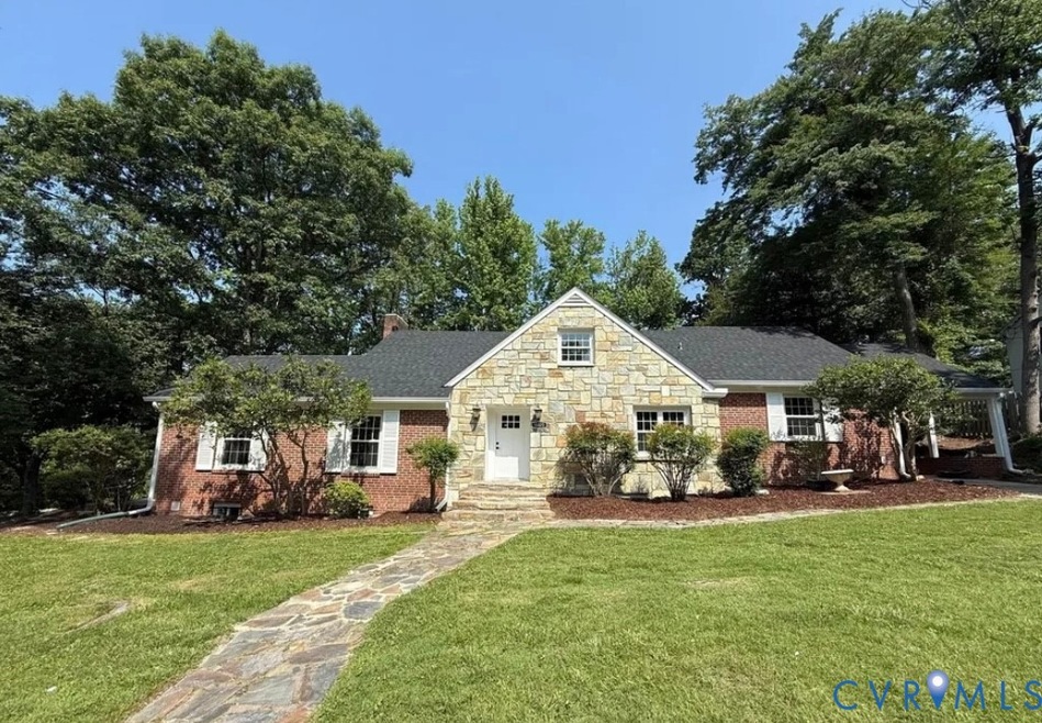 18820 Kerill Rd, Triangle, VA 22172 - photo 1