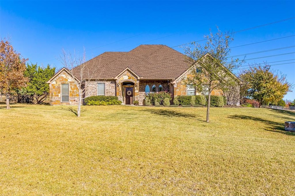 400 Sandridge Dr, Weatherford, TX 76085 - photo 1