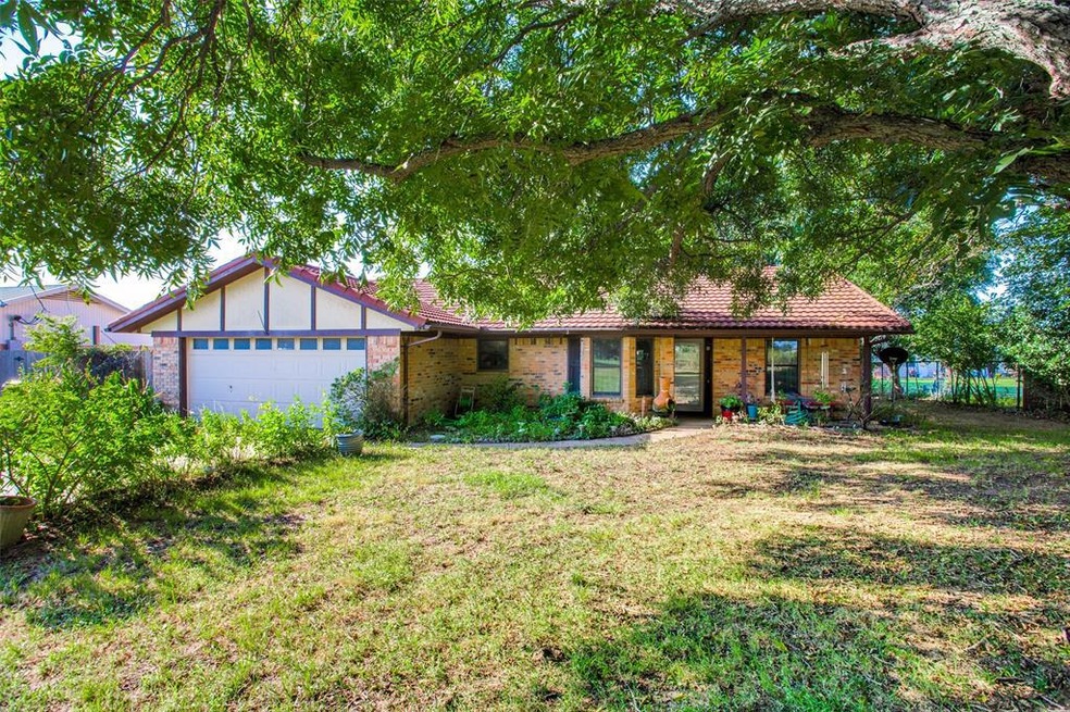 7079 Liberty School Tap Rd, Azle, TX 76020 - photo 1