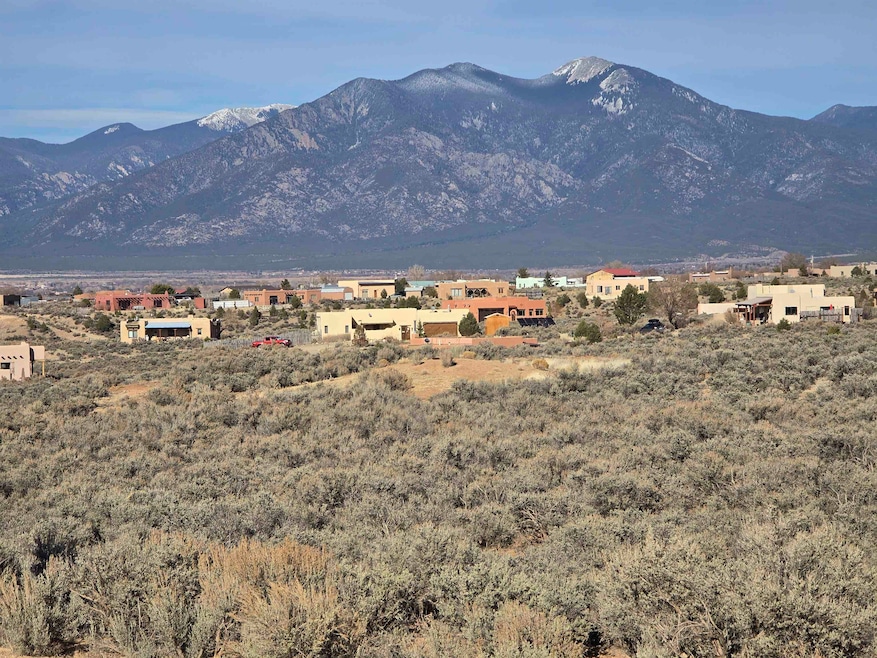 A Vista Linda Rd, Ranchos de Taos, NM 87557 - photo 1