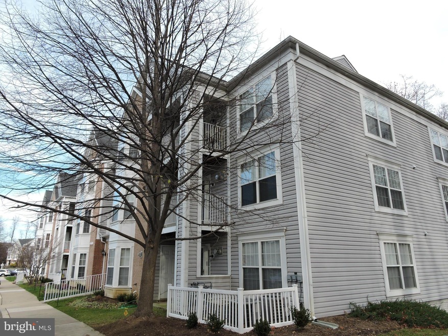 2056 Quaker Way unit 10, Annapolis, MD 21401 - photo 1