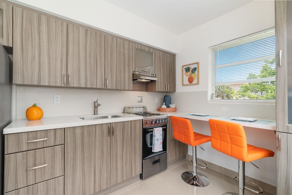 For Rent $1,975/month