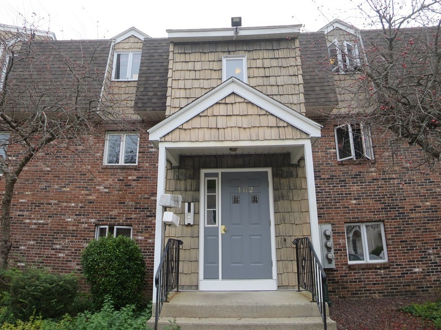 3126 S Main St unit 3126, Palmer, MA 01069 - photo 1