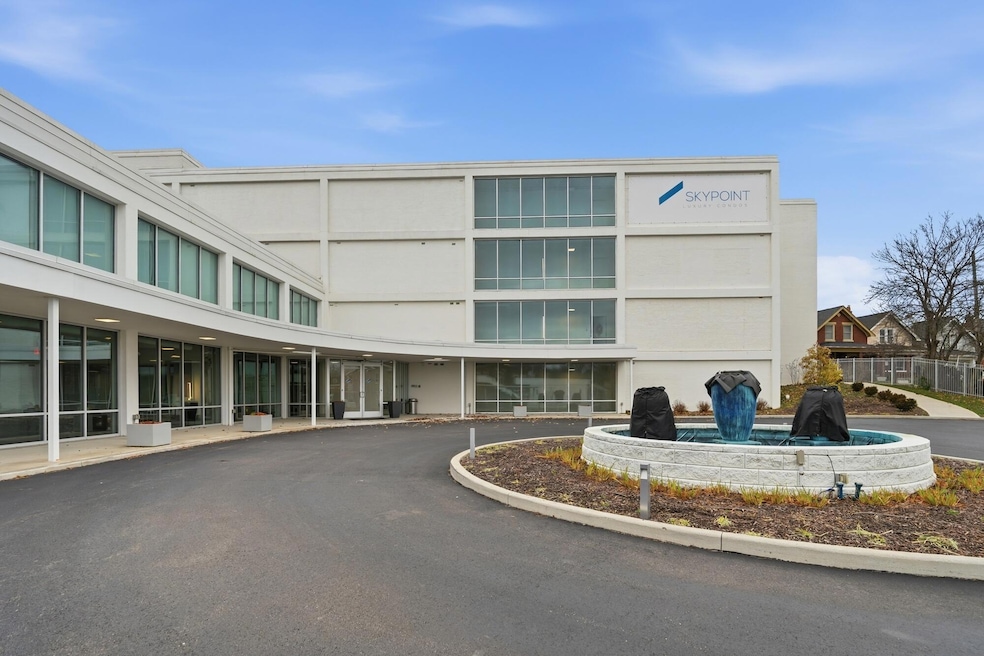 120 Main St unit 205, Newport, KY 41071 - photo 1