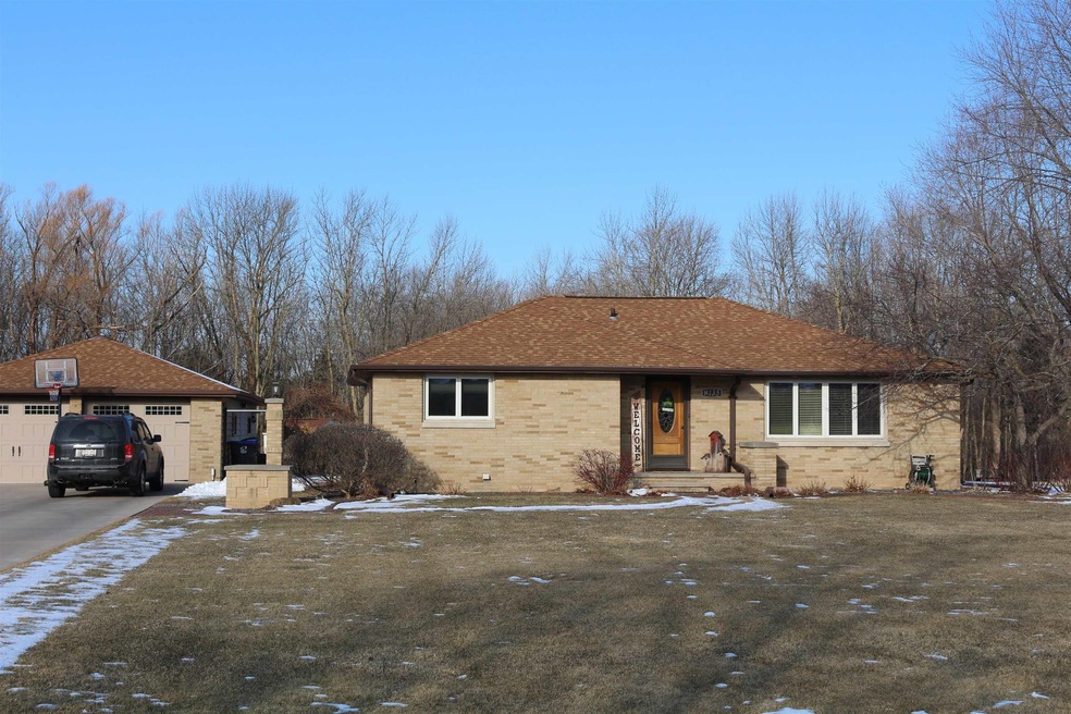 N135 Brux Rd, Appleton, WI 54915 - photo 1
