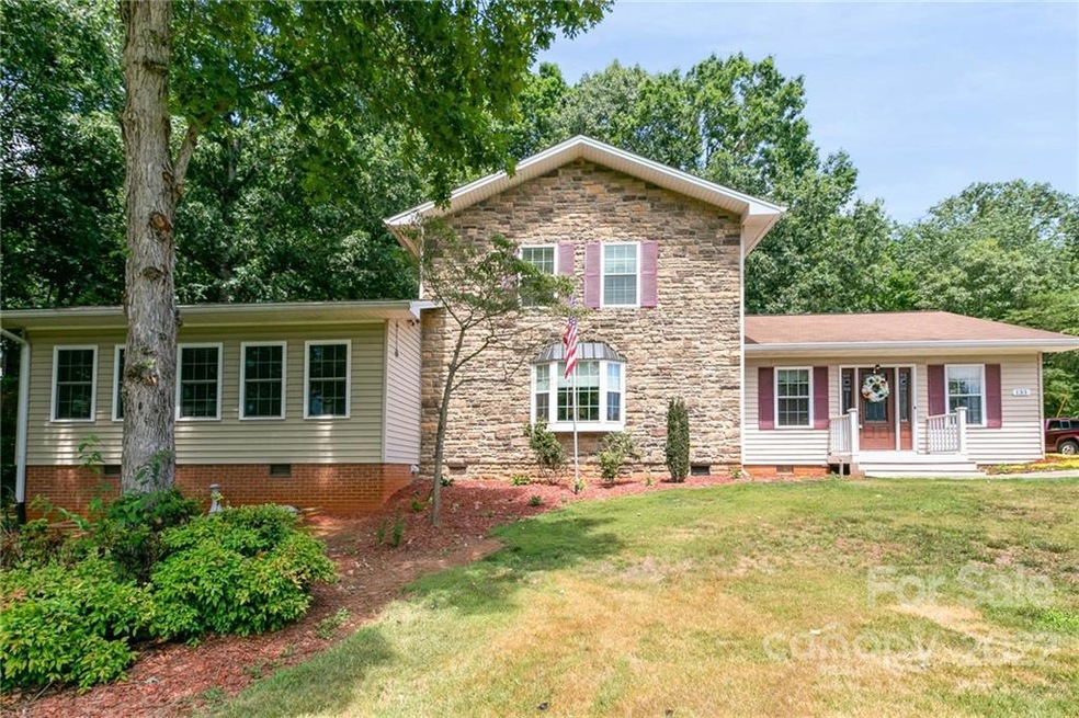 133 Little John Rd, Statesville, NC 28625 - photo 1