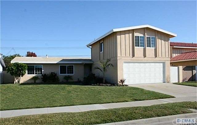 New Exterior Paint & Newly Landscaped Front Yard