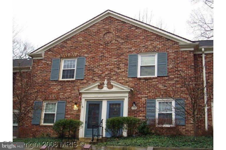 8327 Kingsgate Rd unit 522, Springfield, VA 22152 - photo 1