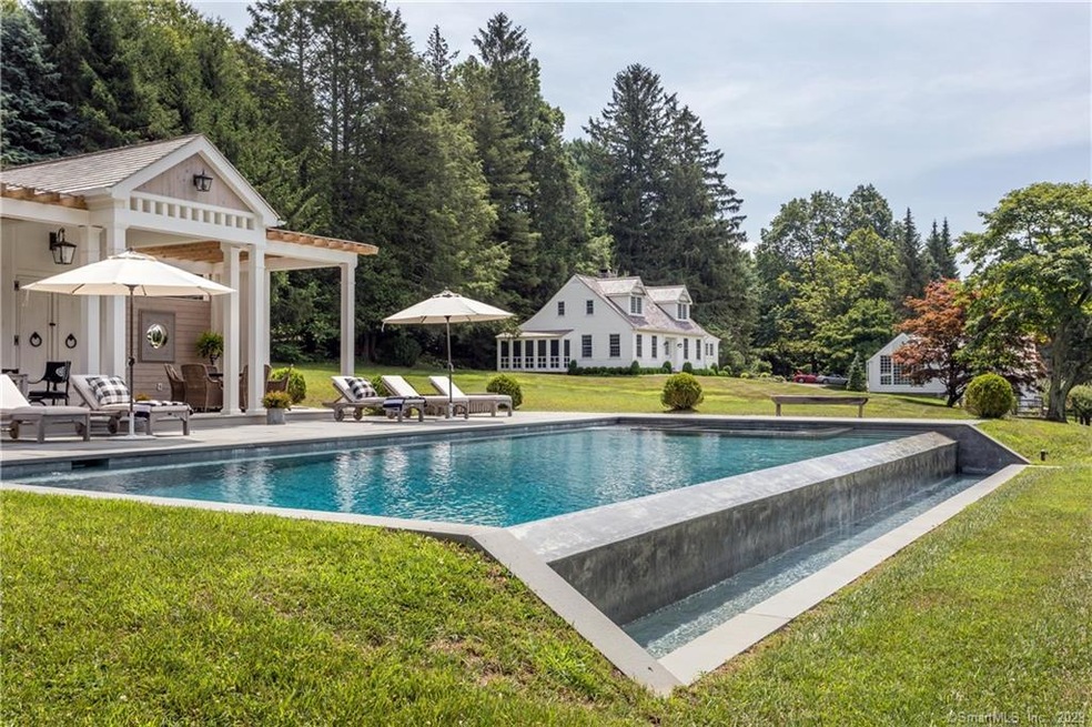 146 Wykeham Rd, Washington, CT 06793 - photo 1