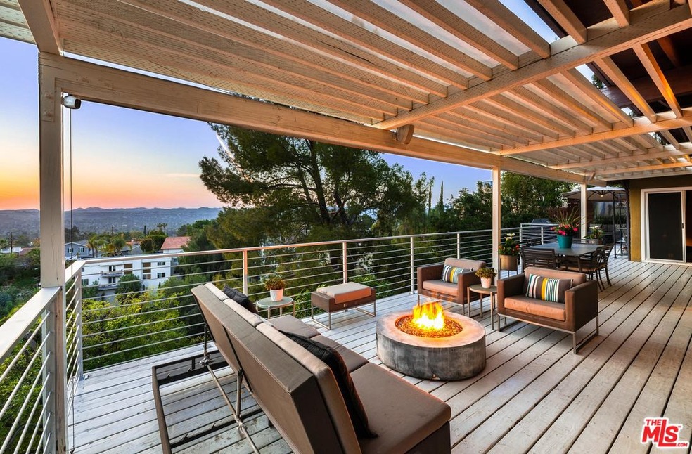 5035 Cerrillos Dr, Woodland Hills, CA 91364 - photo 1