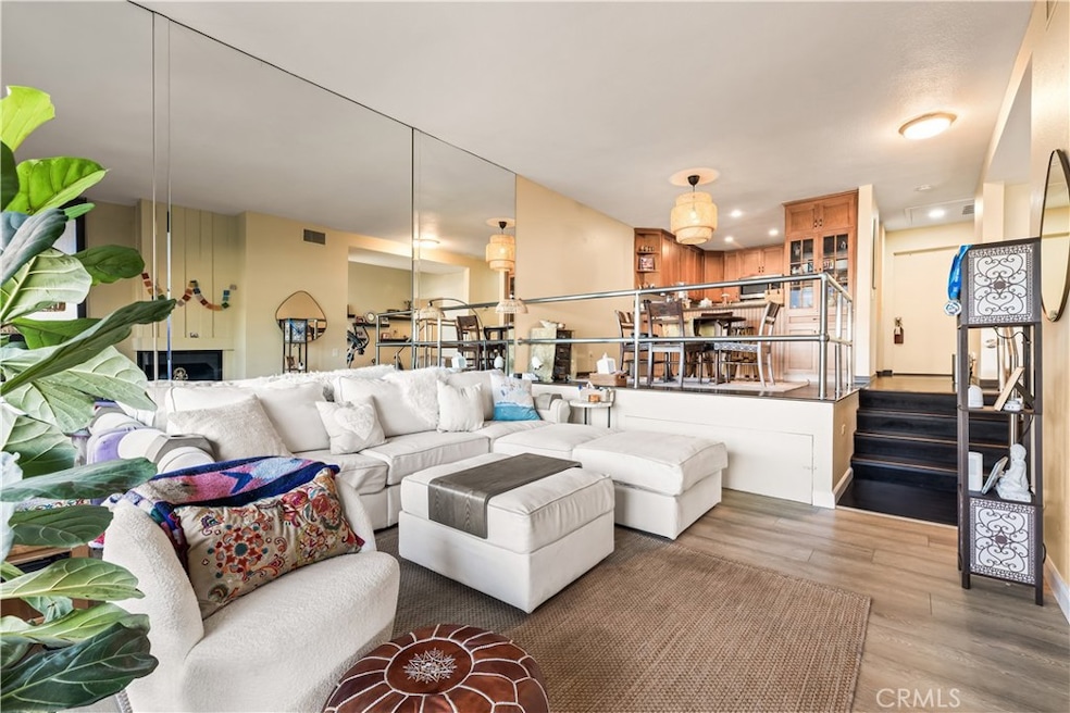 5217 Marina Pacifica Dr S unit KEY 20, Long Beach, CA 90803 - photo 1