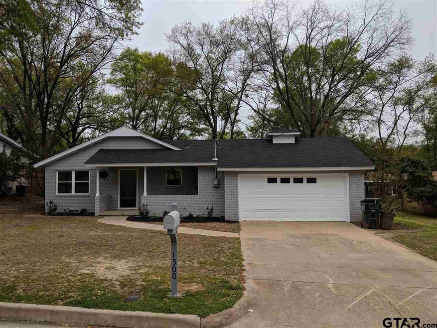 1500 1500 Alamo Dr, Tyler, TX 75701 - photo 1
