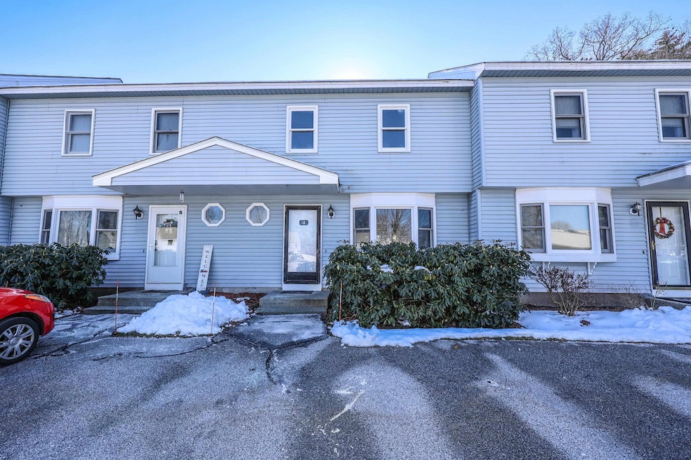 4 Birchwood Dr unit 4, Milford, NH 03055 - photo 1
