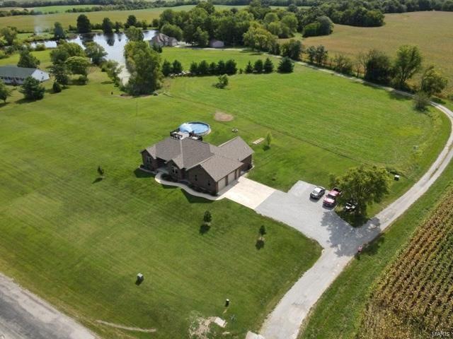 Back on the Market!! Sellers Terminated Contingent