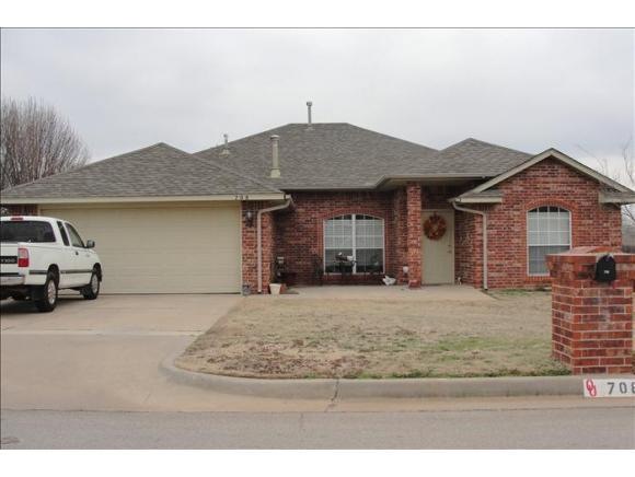 708 Woodbriar, Noble, OK 73068 - photo 1