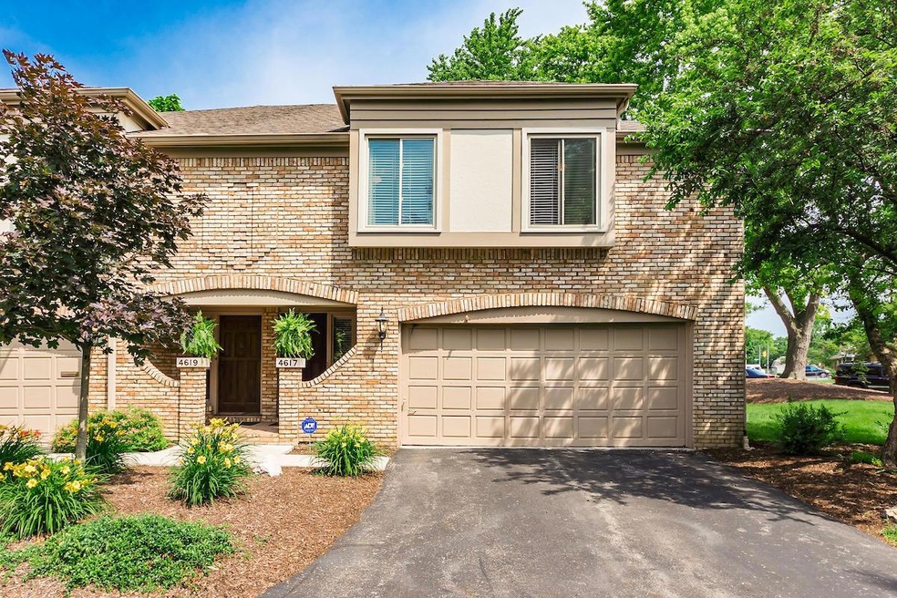Upper Arlington Condo